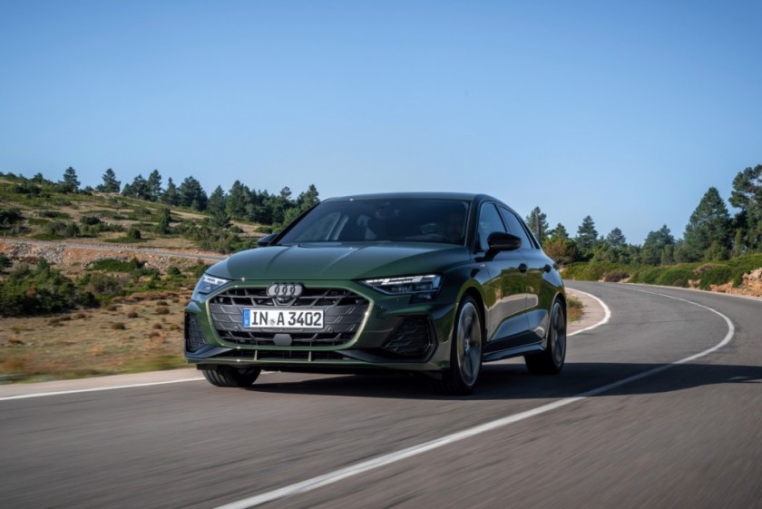 Audi A3車系輔助駕駛功能與內裝全新介面升級