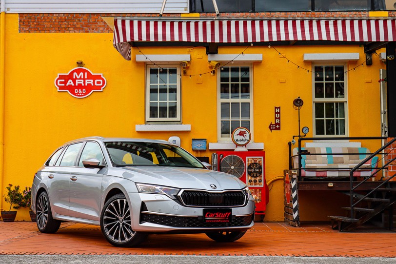 質感系家旅多了聰明智慧， 2025 Škoda Octavia Combi 2.0 TSI 4X4 小改款