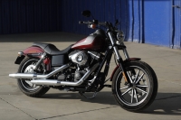 街道巧遇變裝Uncle Bob!Harley-Davidson推出Street Bob特仕車型