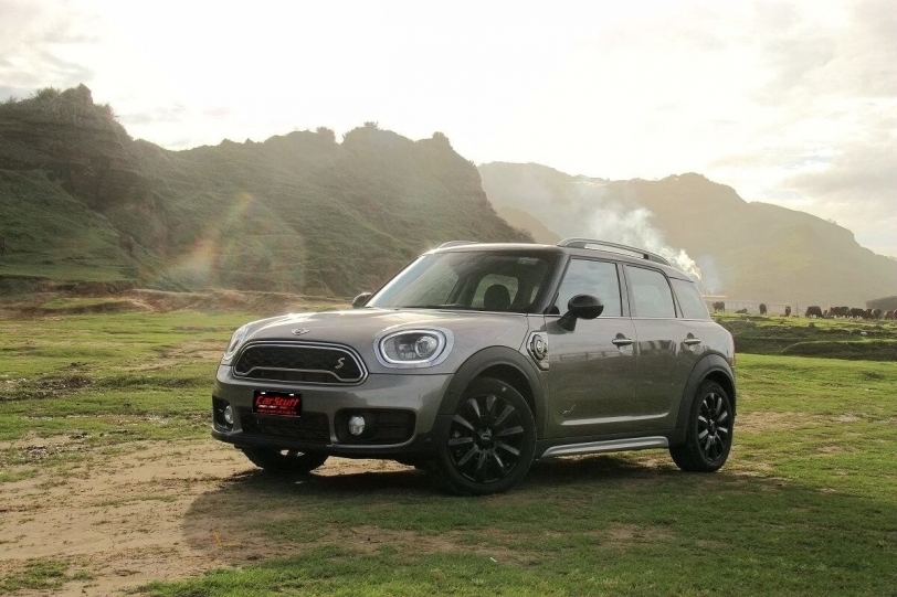 即使節能環保,Mini Cooper SE Countryman All4也一定要貼背的!
