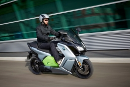 2016巴黎車展：BMW展演C Evolution Electric Scooter電動速克達