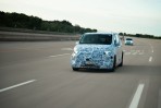 Mercedes-Benz VLE在下一個重大開發步驟中取得成功