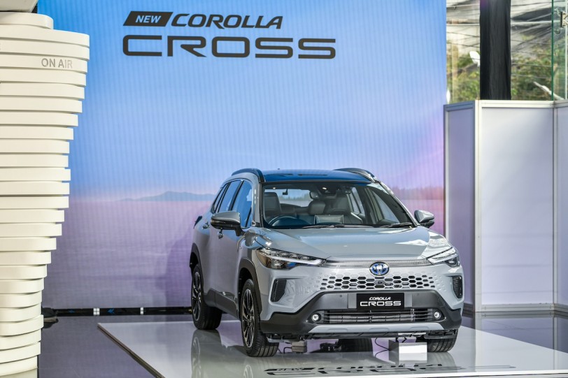 新增 EPB、全新數位儀表,中期改款 Toyota Corolla Cross 家族泰國發表、台灣或將採其設計第三季登場