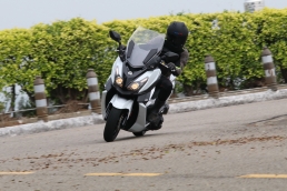 滿足對休旅大羊的所有期待,SYM CRUiSYM 300動感降臨