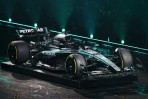 2025賽季前奏!Mercedes-AMG W16 全新戰駒 F1 75 Live驚豔亮相