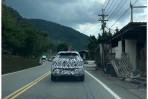 預計 2025 年前後推出,Mitsubishi XForce 小型休旅偽裝車中部山區捕獲!