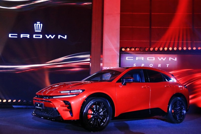 CROWN SPORT首度海外上市 &amp; TOYOTA PREMIUM品牌正式發表！