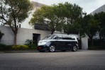 將 TYPE 2 的陽光形象再度發揚光大,2025 Volkswagen ID.Buzz PRO S