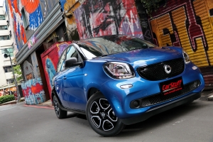 「smart Agility星自選」，年底前入主smart讓你iPhone XR帶著走