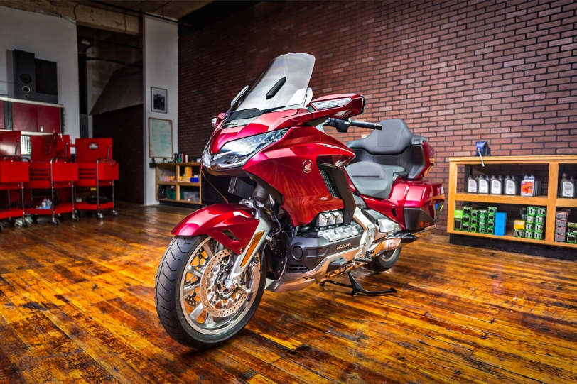 Honda導入新年式機種:CB1000R / CRF1000L Africa Twin / GOLDWING正式價格發表