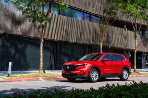 百萬以內,你有更聰明且實用性滿點的選擇!HONDA CR-V VTI-S 「360全境特仕版」
