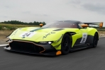 限量火神競技升級!Aston Martin Vulcan AMR Pro現身Goodwood速度嘉年華