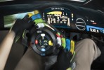 來自派克峰征戰經驗!Bentley與Fanatec合作推出賽車模擬器方向盤