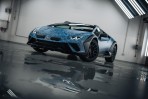 Lamborghini慶祝成立60週年及其色彩傳統,推出僅此一輛的Huracán Sterrato Opera Unica