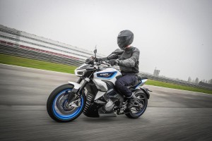 滿足全方位動力性能的熱切渴望,KYMCO RevoNEX全電動街跑重機米蘭機車展正式亮相、2021 年發售!