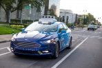 為自駕時代鋪路,Ford 呼籲產業攜手制定自駕車指示燈號!