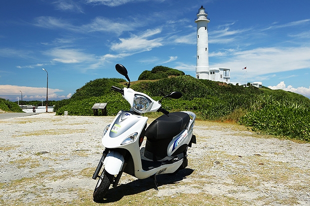低碳旅遊e騎去綠島,兩年引進中華汽車e-moving電動機車300台