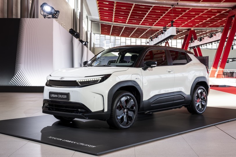 續航力最高 400km，Toyota Urban Cruiser 純電小休旅技術細節公布、台灣市場將導入但時程未定！