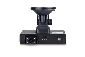 威盛Mobile360 D700雙向行車紀錄器,搭載事故預防及行為監控雙AI特點,讓駕駛人行車更安全