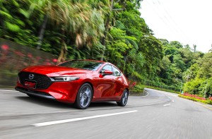 動感美豔蘊藏人本禪理，2019 Mazda3 Fastback 5 門 BOSE 旗艦型
