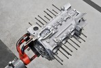 Porsche Classic推出老911專用的新型鎂合金曲軸箱,並預告將推出996型911的高性能懸吊升級