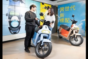 Gogoro 與全家便利商店合作推母親節活動 試乘全新 Gogoro 3 系列免費至全家吃「檸檬雪酪」!