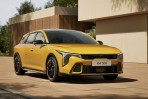 Kia K4五門掀背:大膽的設計與智慧創新的結合