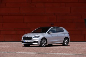 Skoda 2027年式搶先登場 科技配備升級，入主不加價