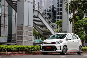 「以小搏大」的實力派小車,2021 KIA Picanto GT-Line 小改款