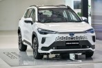 動力維持 1.8 自然進氣/HEV、全面導入 EPB !Toyota COROLLA CROSS 中期改款 10/1 發表!