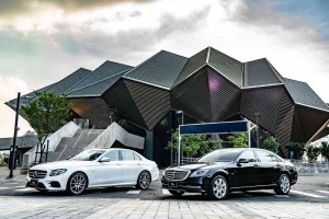 E-Class 四門轎車本月加碼推出「低頭款、低月付」優購專案！ 新年式 V-Class 全新到港，科技配備全面升級！