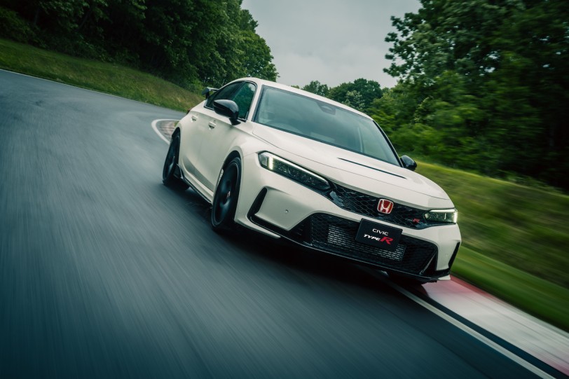 打造出終極燃油性能機器，Honda CIVIC TYPE R 第 11 代全球首發！