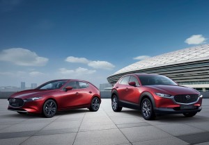 王牌之姿撼動級距 MAZDA ACE EDITION 再掀市場熱潮  4 月入主 MAZDA3 / CX-30 享限時高額 0 利率與 5 年原廠保固