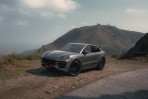 超性能SUV的電氣化象徵,2025 Porsche Cayenne Turbo E-Hybrid Coupe with GT Package
