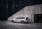 2021 年式 Volvo S60、V60 正式抵台，MHEV、PHEV 動力升級登場