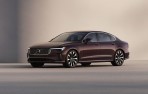 外觀內裝造型細部修改、PHEV 可提供 80 公里純電續航,Volvo S90 二度改款正式亮相!