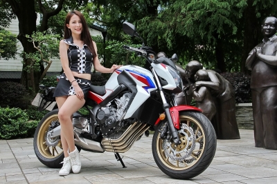 洗鍊沉穩的都市街車，Honda CB650F試駕報導