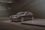 第54屆金鐘獎唯一指定LEXUS專屬座駕,RX 頂級休旅與 LS 層峰旗艦擔當!