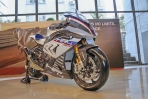 399萬放家裡欣賞,BMW HP4 Race登台亮相