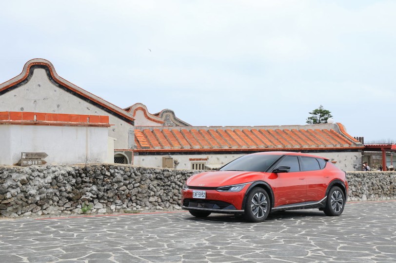 以新能源,驅動成長 Kia連3月創新高!5月全車系領牌近1,200台 EV6領牌累積突破千台