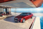 Mercedes-Maybach推出首款插電式混合動力車型,並預告純電車款最早今年推出