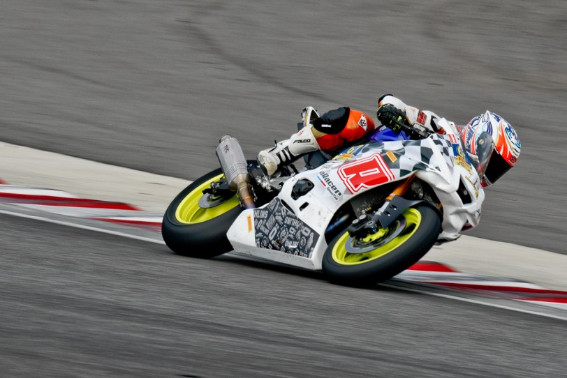 麗寶最速二輪單圈紀錄再刷新! 倍耐力DIABLO SUPERBIKE助攻表現亮眼