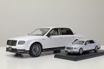 全世界僅有兩輛、現在可以親民入手!Toyota Century GRMN 1/18 模型首開箱!