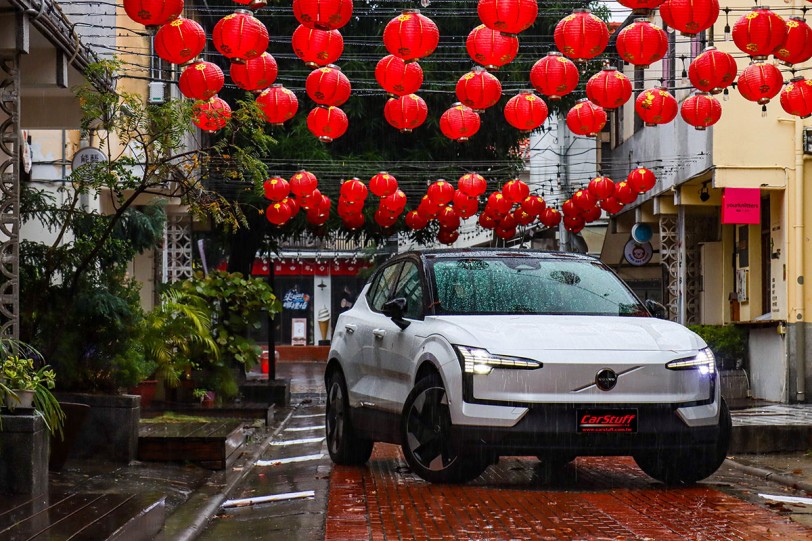 小而強大、一見傾心的瑞典小精靈，2025 VOLVO EX30 Twin Motor Performance Plus