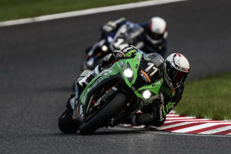 倍耐力搭檔SRC Kawasaki車隊贏得世界摩托車耐久錦標賽年度總冠軍!