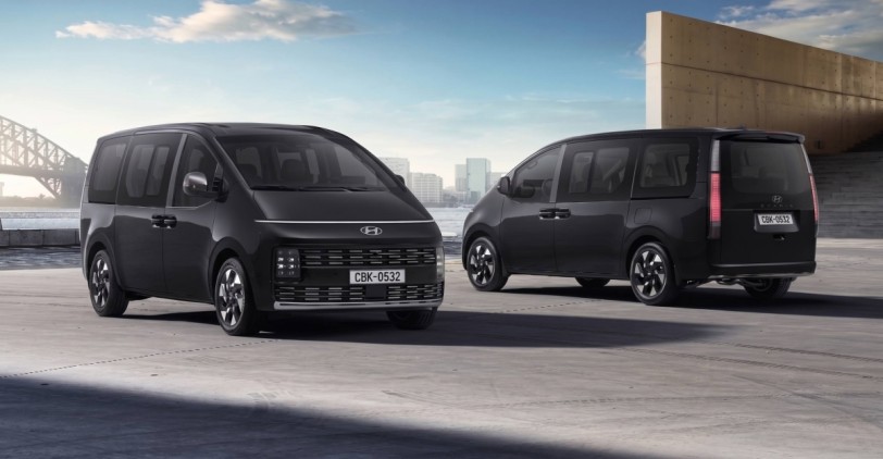 HYUNDAI STARIA同級唯一渦輪油電動力開放預購 全台五大據點搶先預賞