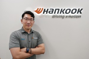 中文怪物冠軍也是汽車職人《申聖贊》